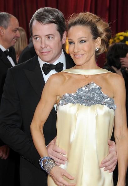 Тайные свадьбы знаменитостей: кто и почему прячется от СМИ