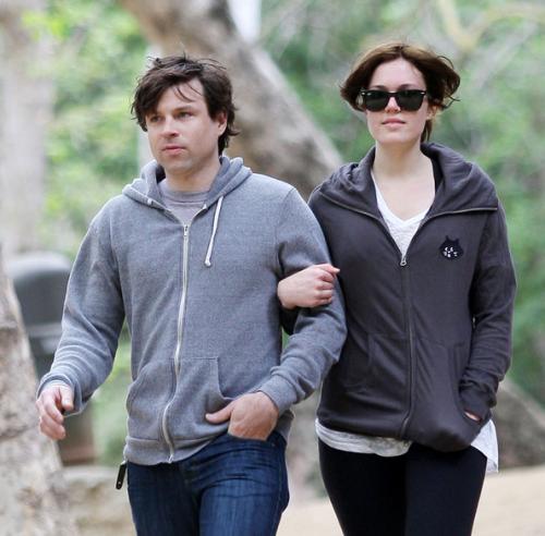 Тайные свадьбы знаменитостей: кто и почему прячется от СМИ