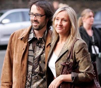 Избитые папарацци — как жертвы выходят из себя