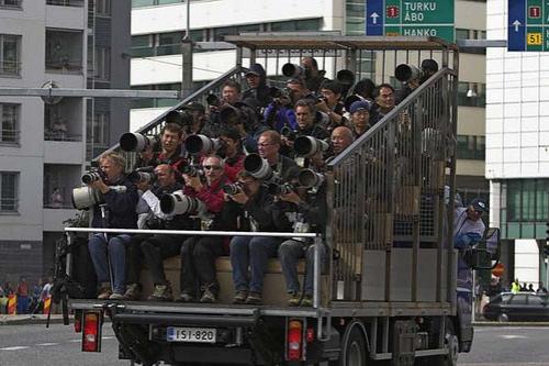 Избитые папарацци — как жертвы выходят из себя