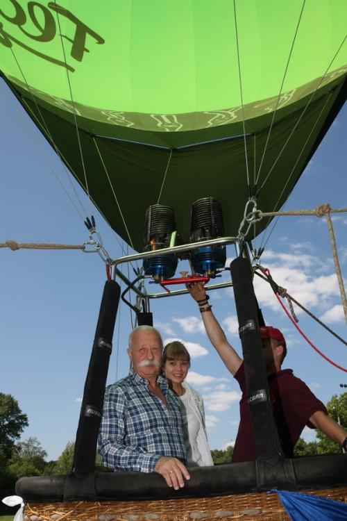 Леонид Якубович поработал добрым волшебником