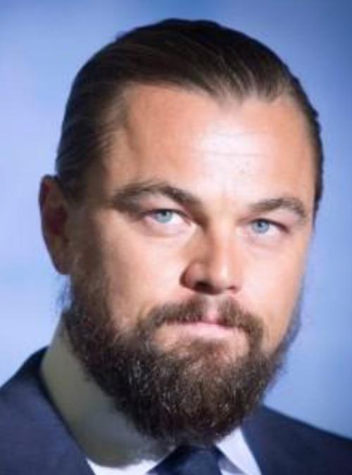 Знаменитости, "изуродовавшие" себя усами и бородой