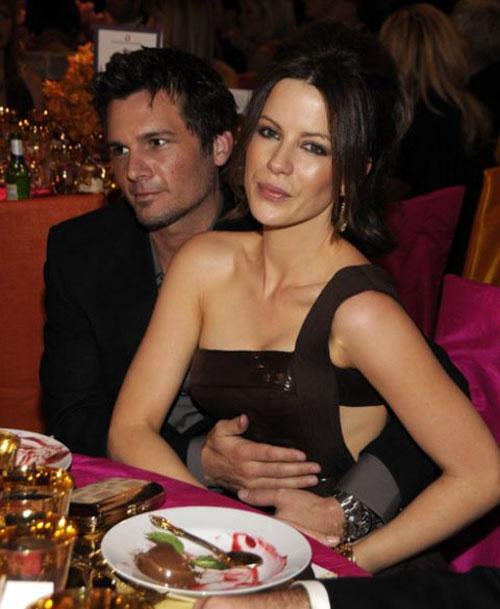 Элтон Джон "снял" сливки общества