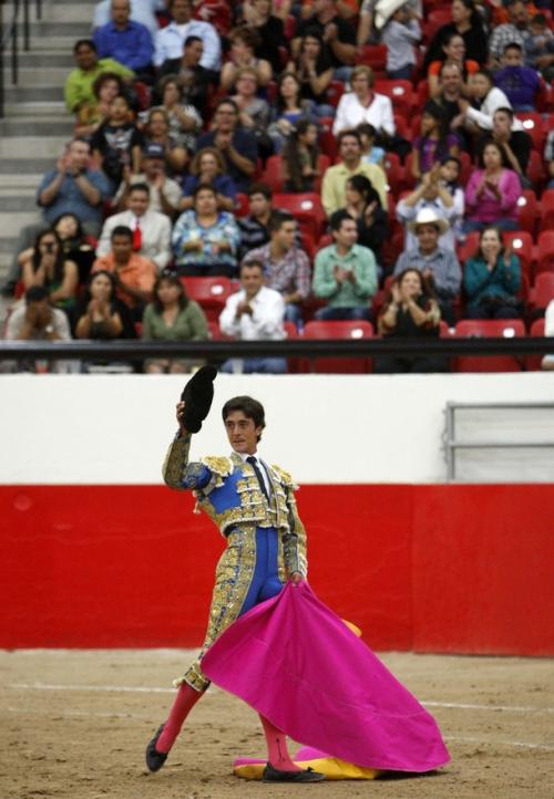 В Лас-Вегасе прошла бескровная коррида