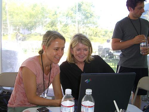 Сейчас Анна перспективный молодой ученый, занимается исследованиями в сфере персональной генетики, ее исследования помогают людям заранее узнать о предрасположенности к тем или иным заболеваниям. Сергей Брин активно интересуется профессиональной деятельности жены и инвестирует крупные суммы в развите ее бизнеса.