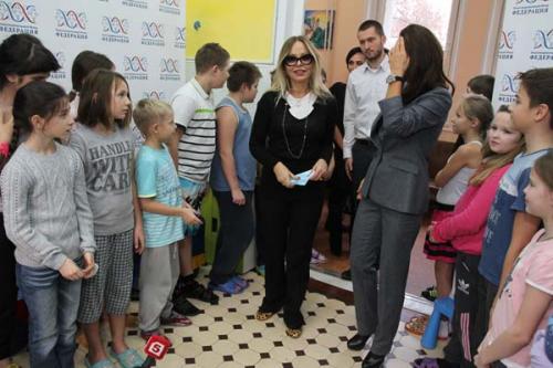 Оренелла Мути приехала поддержать российских детей