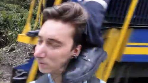 Самые опасные и смертельные селфи в мире