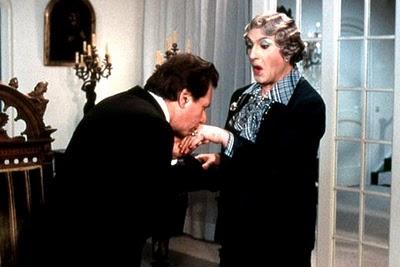 Актеры, перевоплотившиеся для женских ролей