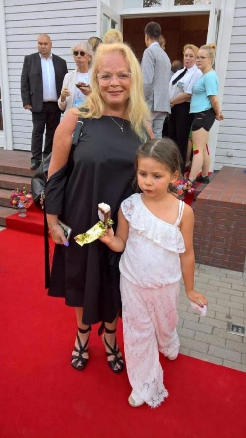 Фанаты не узнали Моисеева, Хакамаду и других звезд на свежих фото