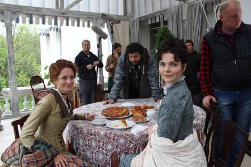 Карен Шахназаров бросит Елизавету Боярскую под поезд