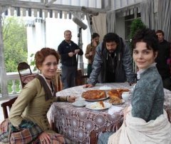 Карен Шахназаров бросит Елизавету Боярскую под поезд