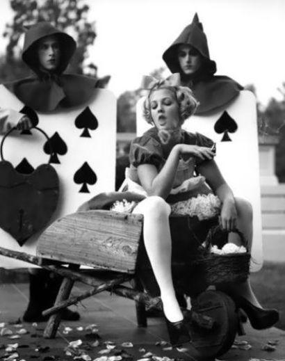 Звезды в провокационных фотоснимках Марка Селиджера