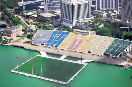 Необычные футбольные поля из разных стран мира