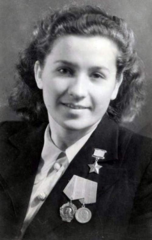 Самые красивые разведчицы в истории