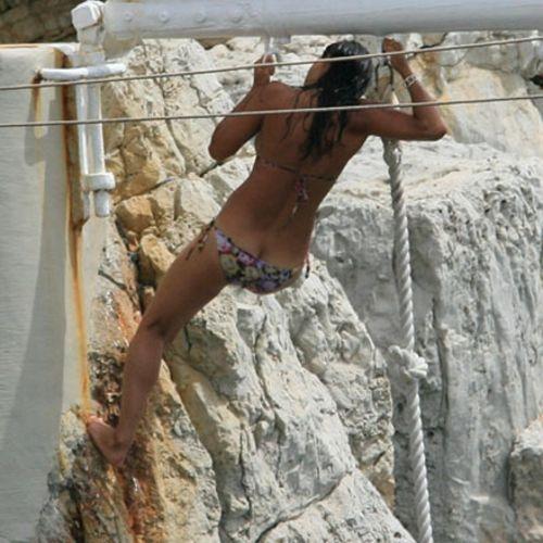 Звезды демонстрируют "пятую точку"