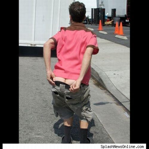 Звезды демонстрируют "пятую точку"