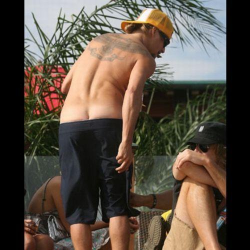 Звезды демонстрируют "пятую точку"