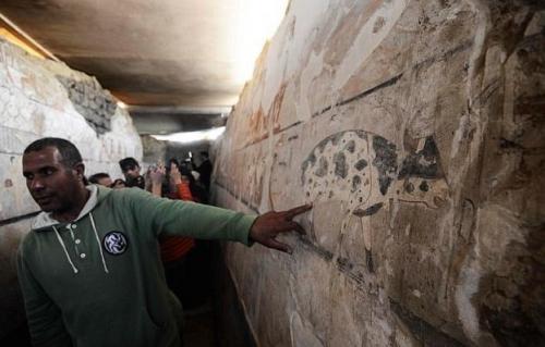 Египетские археологи нашли гробницу возрастом 4400 лет