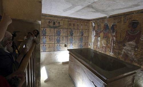 Египетские археологи нашли гробницу возрастом 4400 лет