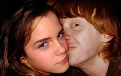 Самые смешные и неловкие поцелуи звезд