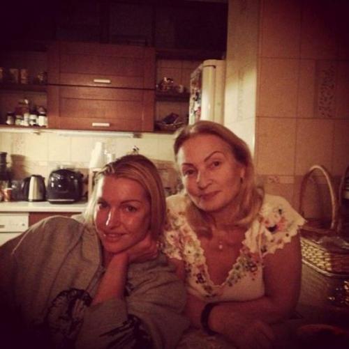 Как выглядят мамы звезд шоу-бизнеса