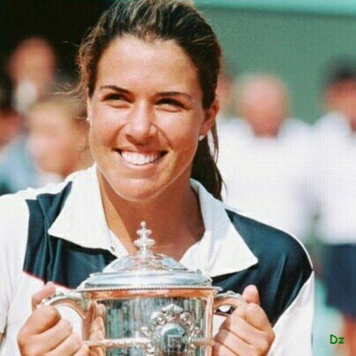 Звезды, дружившие с наркотиками