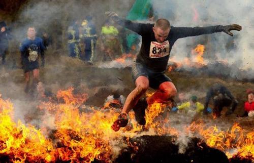 В Великобритании прошли гонки на выживание