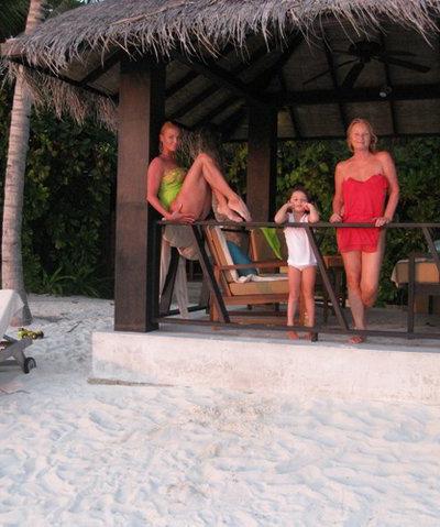 Райские каникулы Волочковой на Мальдивах. Часть 2