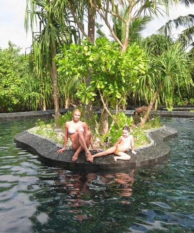 Райские каникулы Волочковой на Мальдивах. Часть 2