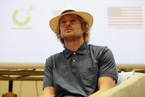 Знаменитые мужчины, которые тяжело переживали разрыв с любимыми