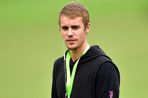 Знаменитые мужчины, которые тяжело переживали разрыв с любимыми