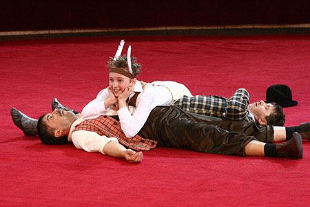 С российскими звёздами снова… цирк