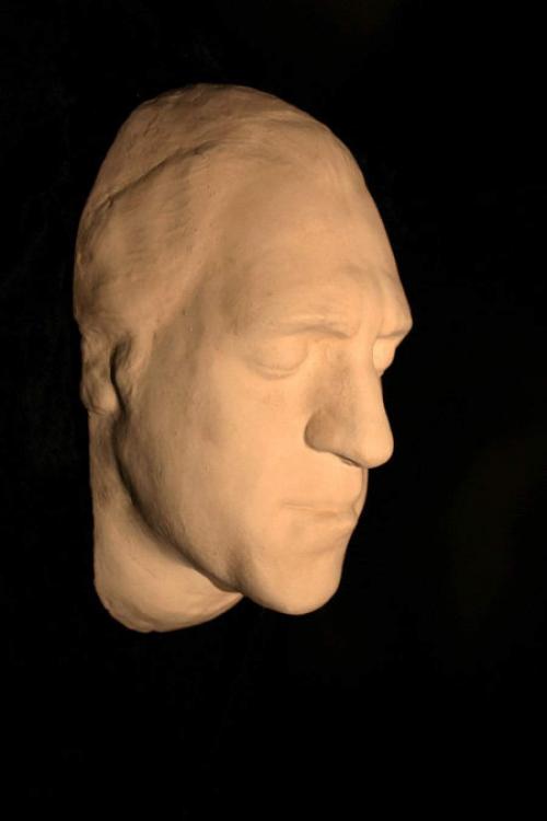 Посмертные маски великих людей