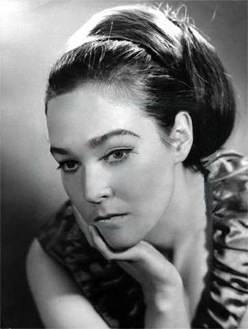 Известные люди, которых мы потеряли в 2016 году