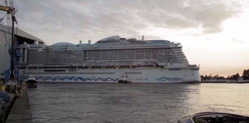 Carnival представила свой крупнейший круизный лайнер за 700 млн евро