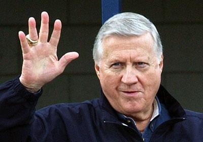 Топ-13 самых успешных покойников