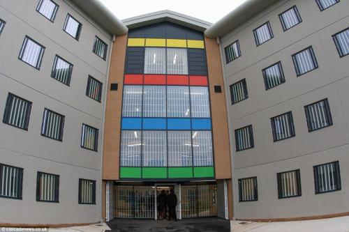 Тюрьма с роскошными условиями в Великобритании