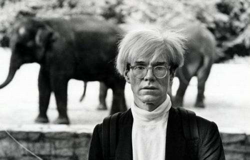 Крестный отец культуры папарацци представляет…