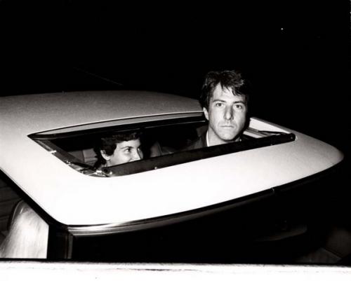 Крестный отец культуры папарацци представляет…