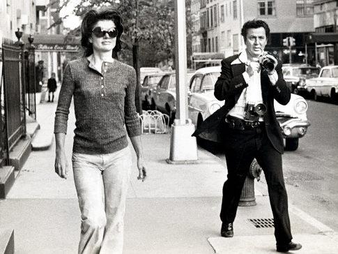 Крестный отец культуры папарацци представляет…