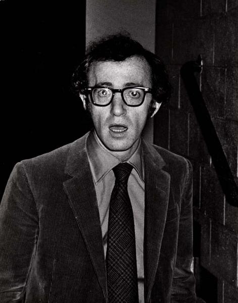 Крестный отец культуры папарацци представляет…