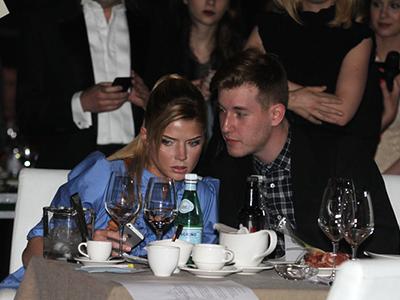 Ради ребенка беременная Оксана Федорова отказалась от выходов в свет