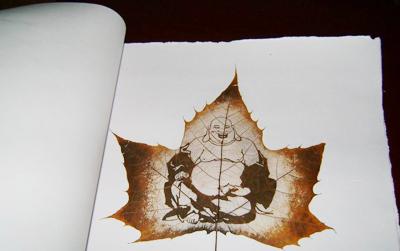 Китайцы делают на листьях настоящие шедевры