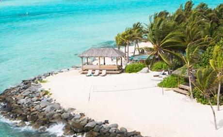 13 звезд кино, имеющих собственный остров