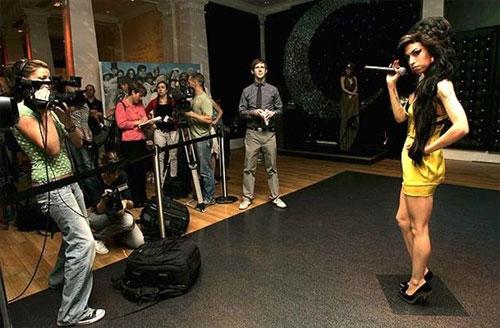 «Нереальная» Эмми Уайнхаус появилась в музее мадам Тюссо