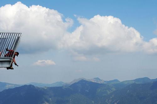 Экстремальная смотровая площадка AlpspiX