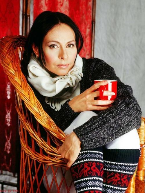 Как сейчас выглядят и чем занимаются популярные певицы-красавицы из 90-х