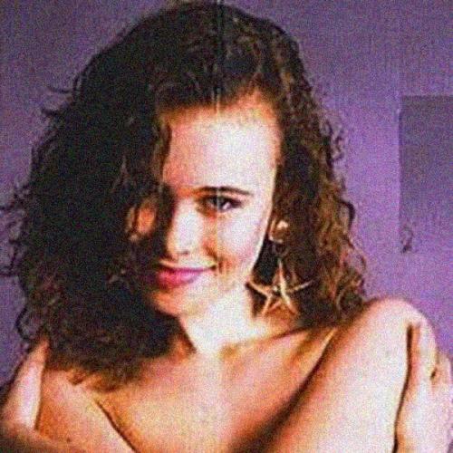 Как сейчас выглядят и чем занимаются популярные певицы-красавицы из 90-х