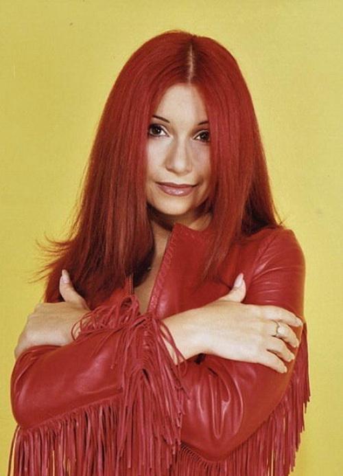 Как сейчас выглядят и чем занимаются популярные певицы-красавицы из 90-х