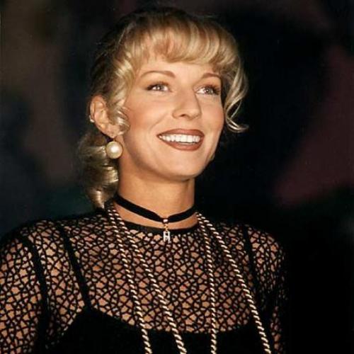 Как сейчас выглядят и чем занимаются популярные певицы-красавицы из 90-х